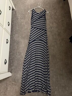 Max Studio Navy and White Striped Sleeveless Maxi Dress